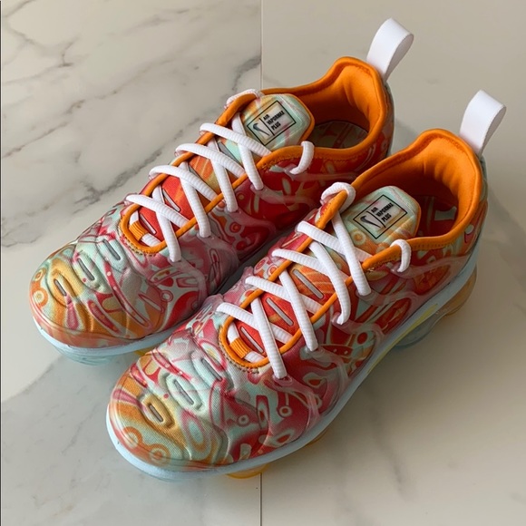 air vapormax plus qs sneaker